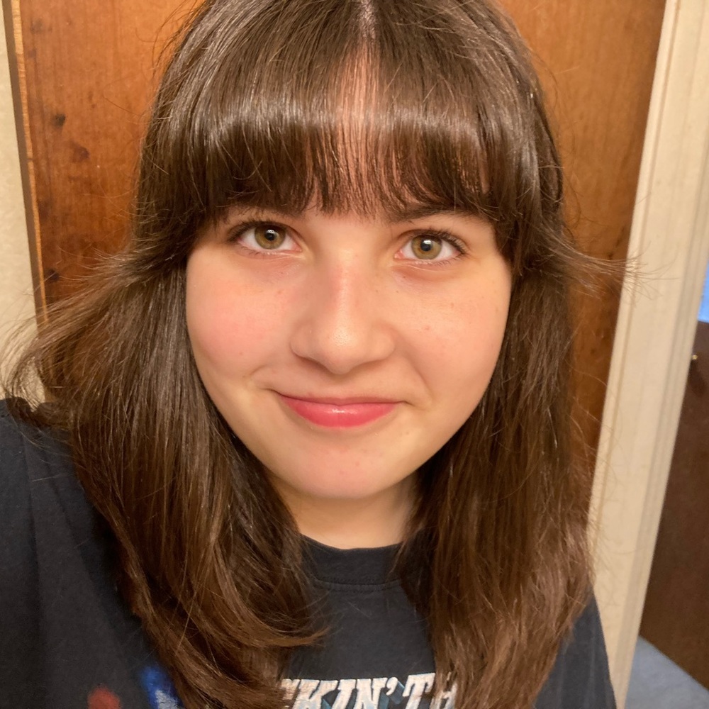 Meet your Posher, Abigail